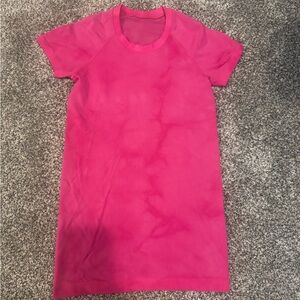 lululemon athletica SwiftlyTech Tee - Sonic Pink Marble Dye